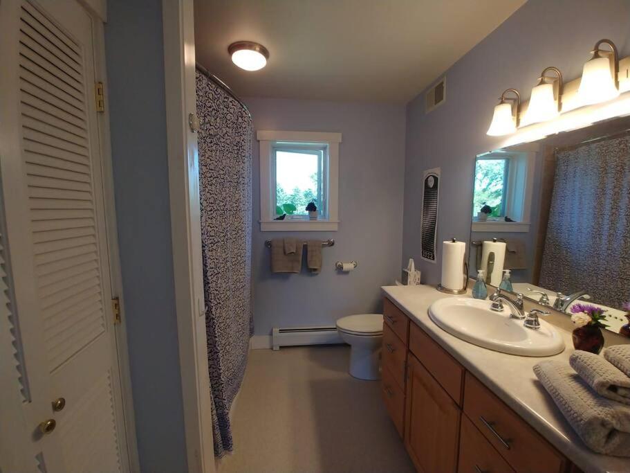 Spacious Country Retreat Close To Town And Nature, Sylvana Farm Vt Montpelier Esterno foto